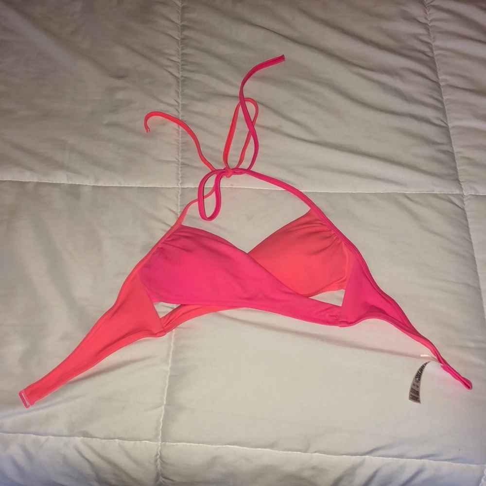 Swimsuit top